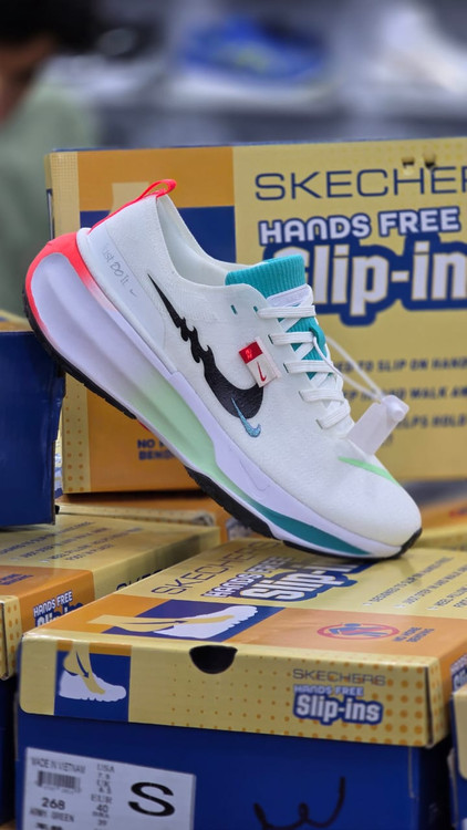 کفش نایک زوم ایکس اینوینسیبل3 /Nike ZoomX Invincible 3ساخت ویتنام/ سایز ۴۰ تا ۴۵. فروش بصورت عمده و تک