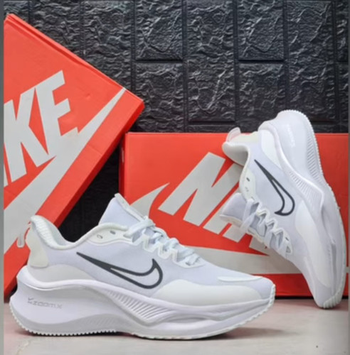 نایک زوم ایکس لبخندی Nike Zoom X ساخت ویتنام سایز ۳۷ تا ۴۰ فروش بصورت عمده و تک