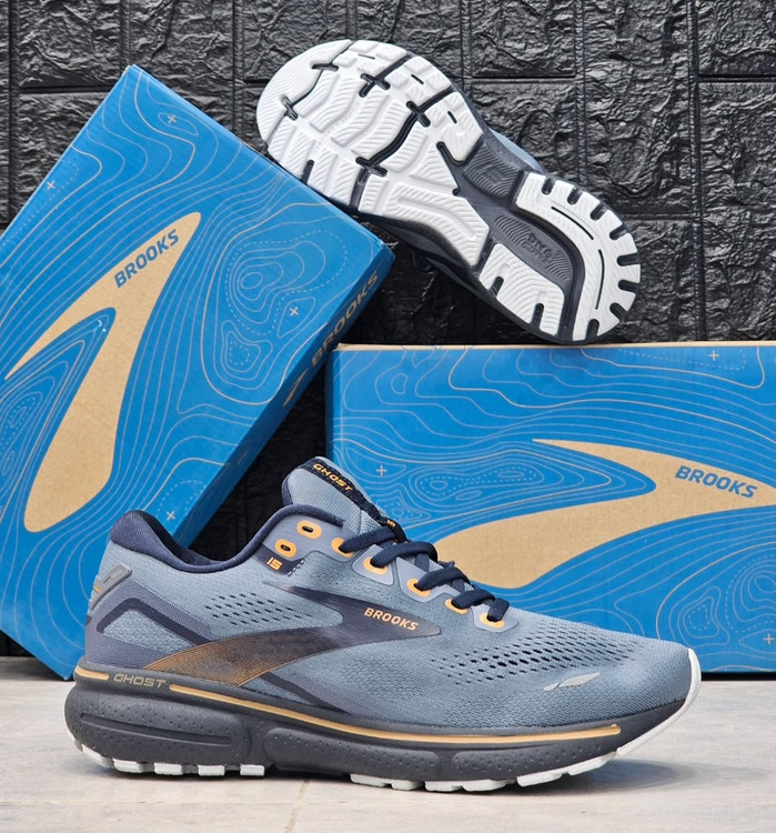 کفش ویتنامی بروکس گاست ۱۵/ساخت ویتنام وارداتی/Brooks Ghost 15/ سایز ۳۶الی ۴۵ /فروش تکی و عمده