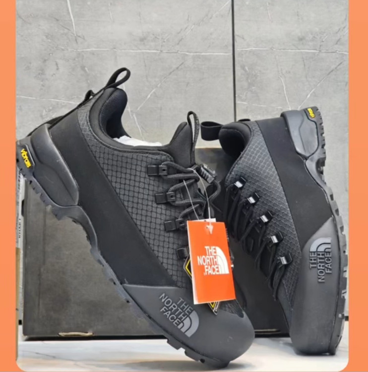 بوت نورث فیس کوهنوردی و طبیعت گردی ضد آب و رویه گورتکس / زیره ویبرام / ضمانت کیفیت / the north face soukuu / سایز ۴۰الی۴۵