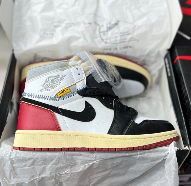 کتونی نایک جردن Nike jordan vietnam ضمانت کالا سایز 40 تا 45 فروش تکی وعمده