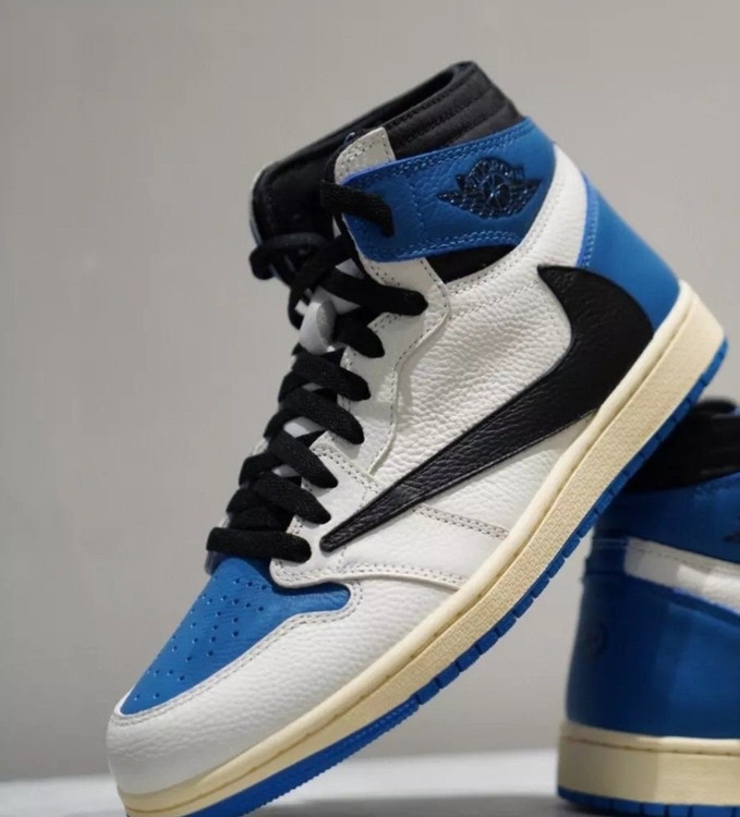 کتونی نایک جردن Nike jordan vietnam ضمانت کالا سایز 40 تا 45 فروش تکی وعمده