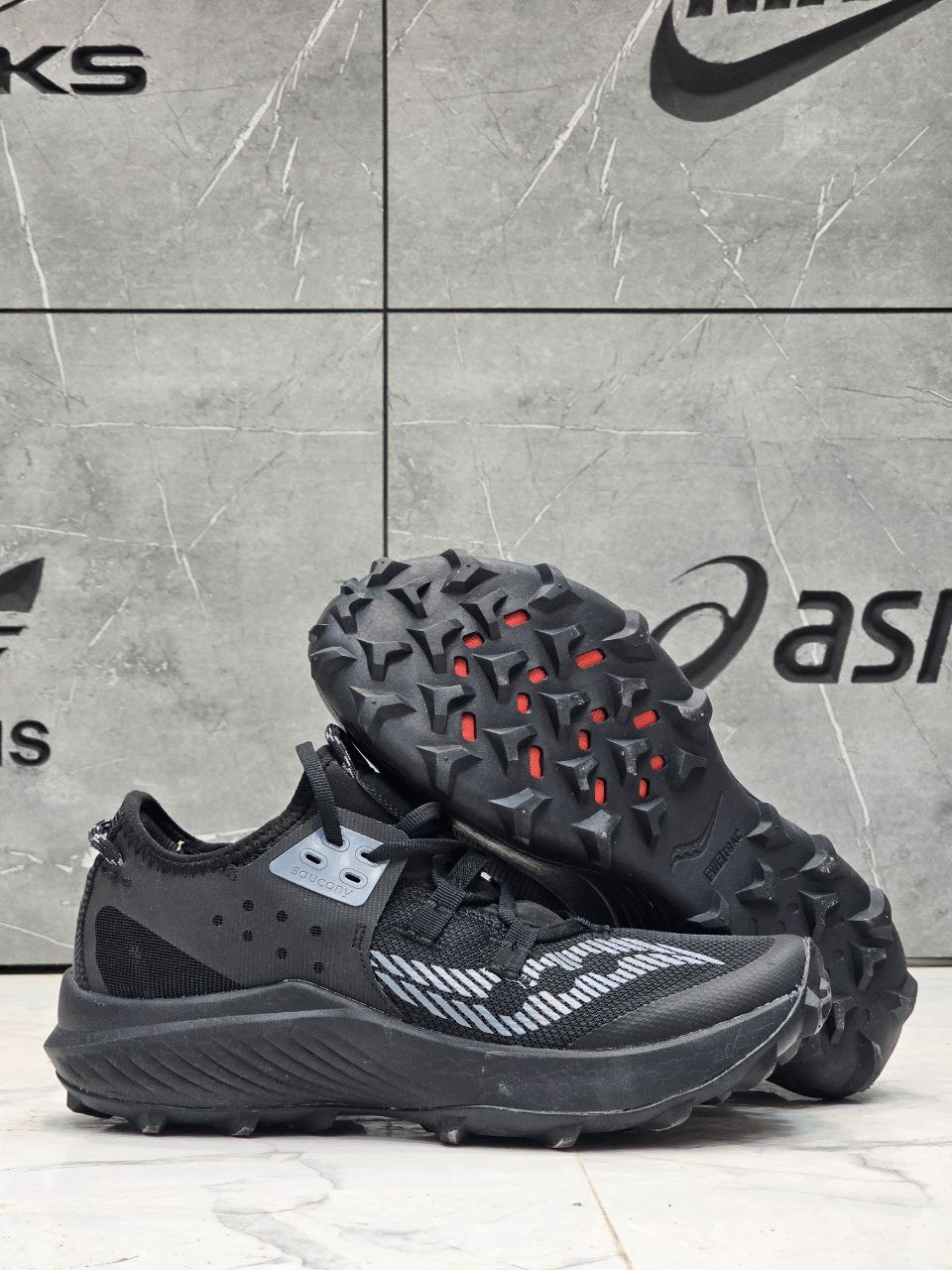 کتونی ویتنامی ساکونی تراکینگ اندورفین ریفت saucony endorphin rift/ساخت ویتنام/ضمانت کیفیت کالا/تکی و عمده / سایز ۴۰ الی ۴۵/فروش ویژه