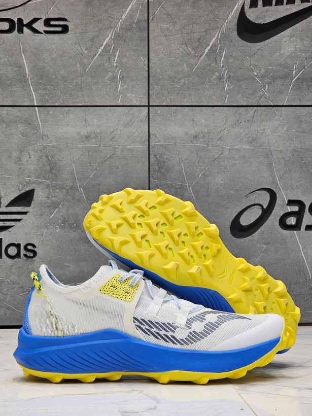 کتونی ویتنامی ساکونی تراکینگ اندورفین ریفت saucony endorphin rift/ساخت ویتنام/ضمانت کیفیت کالا/تکی و عمده / سایز ۴۰ الی ۴۵/فروش ویژه
