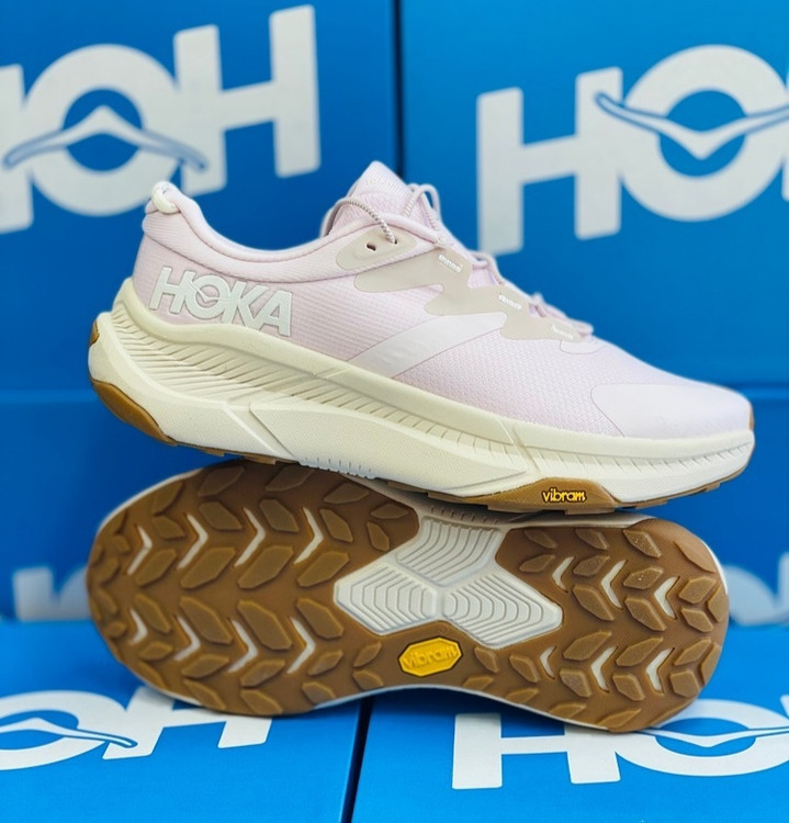 کتونی ویتنامی هوکا ترنسپورت ویژه بانوان ساخت ویتنام زیره ویبرام ضد آب کیفیت عالی/سایز۳۷ الی ۴۰/Hoka Transport/فروش تکی و عمده