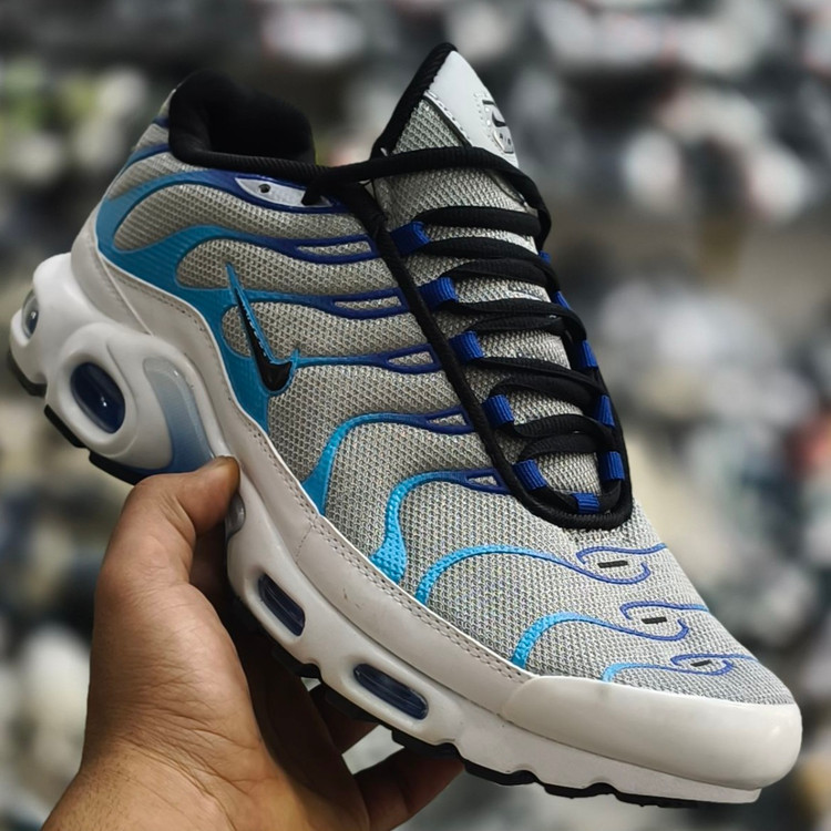 کفش اسپرت نایک ایر مکس پلاس nike air max plus sesame / اصل ویتنام / کیفیت مستر کوالیتی / سایز ۴۰ الی ۴۵