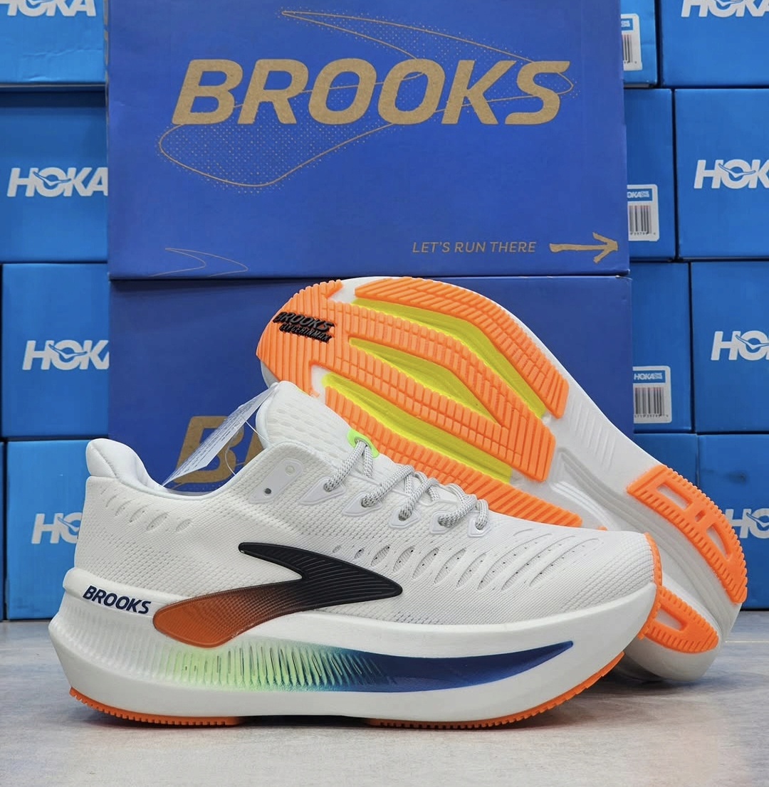 کتونی بروکس گلیسرین مکس۲/ Brooks Glycerin Max 2/ساخت ویتنام/سایز 40 تا 45/ فروش تکی و عمده/ضمانت کالا