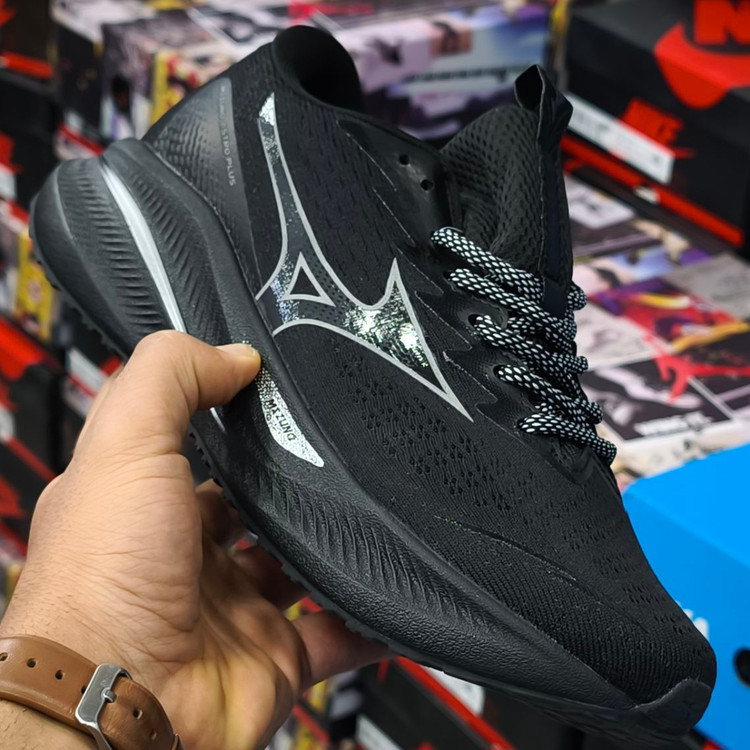 کتونی میزانو آسترو پلاس Mizuno astro plus / ضمانت ویتنامی و کیفیت / سایز ۴۰ الی ۴۵