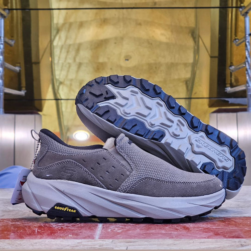 کتونی ویتنامی طبی و سبک اسکیچرزSkechers vietnam ساخت ویتنام . فروش تکی و عمده.سایز ۴۰الی ۴۵