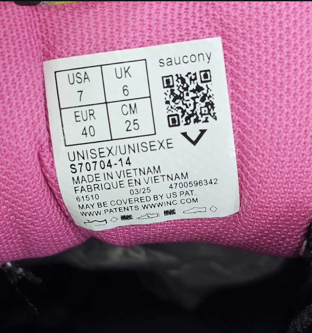 کتونی ساکونی تریامپ 4 |Saucony Progrid Triumph 4 ساخت ویتنام/سایز ۴۰ الی ۴۵فروش تکی و عمده