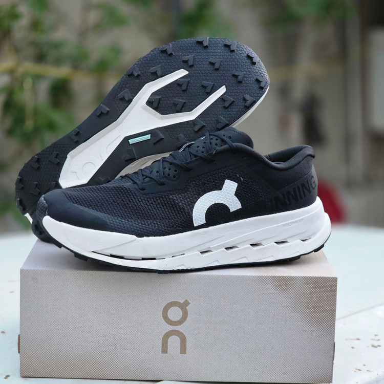 خرید کفش دویدن QC On Running با فوم Helion HF مدل توری | دوام و راحتی در تمام طول مسیر | سایز ۳۸ الی ۴۵