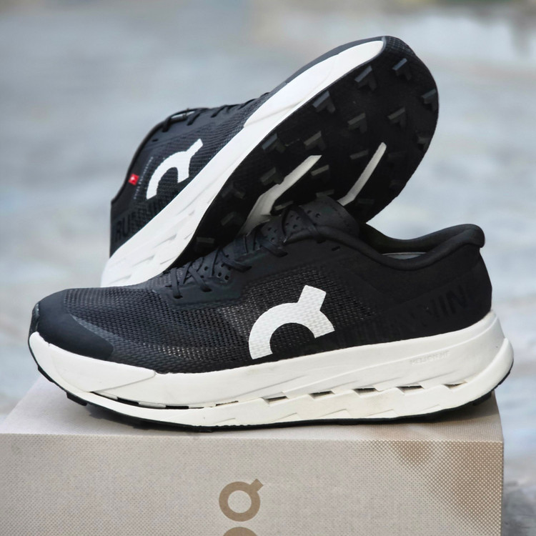 خرید کفش دویدن QC On Running با فوم Helion HF مدل توری | دوام و راحتی در تمام طول مسیر | سایز ۳۸ الی ۴۵