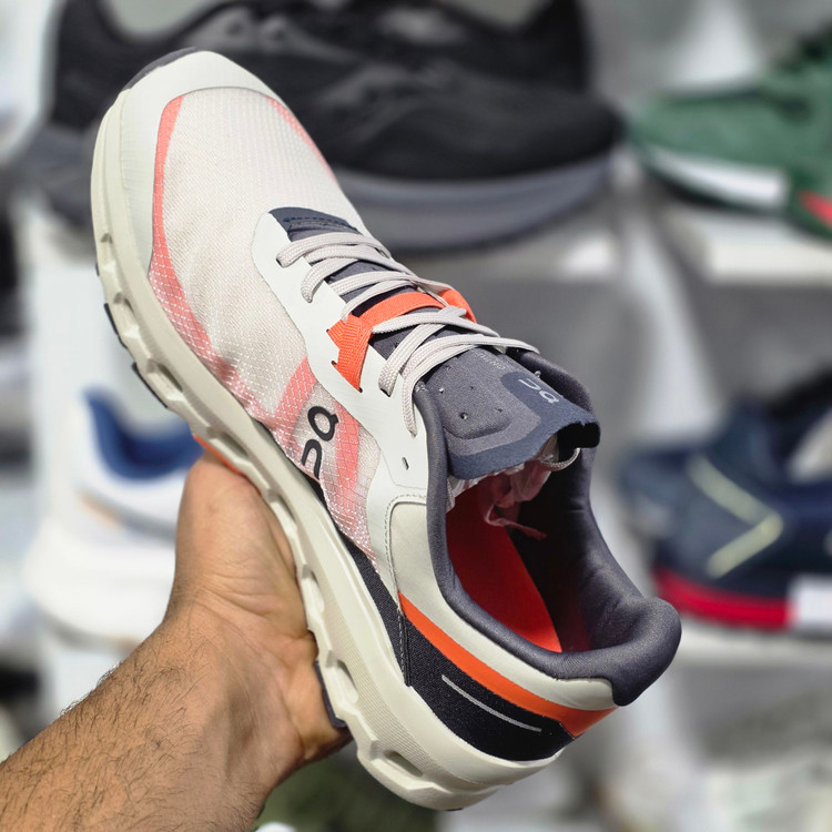 خرید کتونی کیوسی کلود هوریزون ساخت ویتنام سایز ۴۰ تا ۴۵ فروش تکی و عمده .QC On cliudhorizon vietnam ضمانت کالا و تعویض سایز