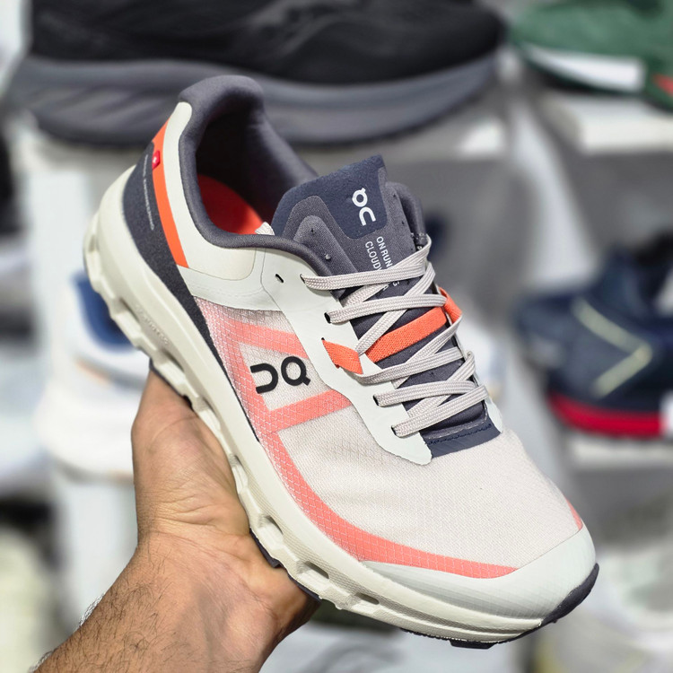 خرید کتونی کیوسی کلود هوریزون ساخت ویتنام سایز ۴۰ تا ۴۵ فروش تکی و عمده .QC On cliudhorizon vietnam ضمانت کالا و تعویض سایز