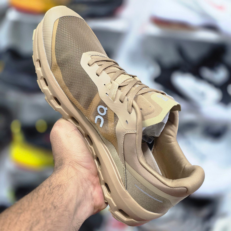 خرید کتونی کیوسی کلود هوریزون ساخت ویتنام سایز ۴۰ تا ۴۵ فروش تکی و عمده .QC On cliudhorizon vietnam ضمانت کالا و تعویض سایز