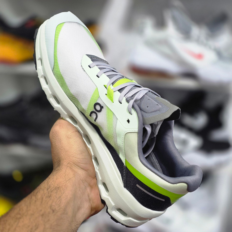 خرید کتونی کیوسی کلود هوریزون ساخت ویتنام سایز ۴۰ تا ۴۵ فروش تکی و عمده .QC On cliudhorizon vietnam ضمانت کالا و تعویض سایز