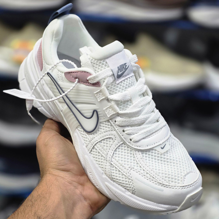 کتونی نایک وی تو کی Nike V2k Run /سایز 37الی۴۵ساخت ویتنام | باجعبه بارکد دار
