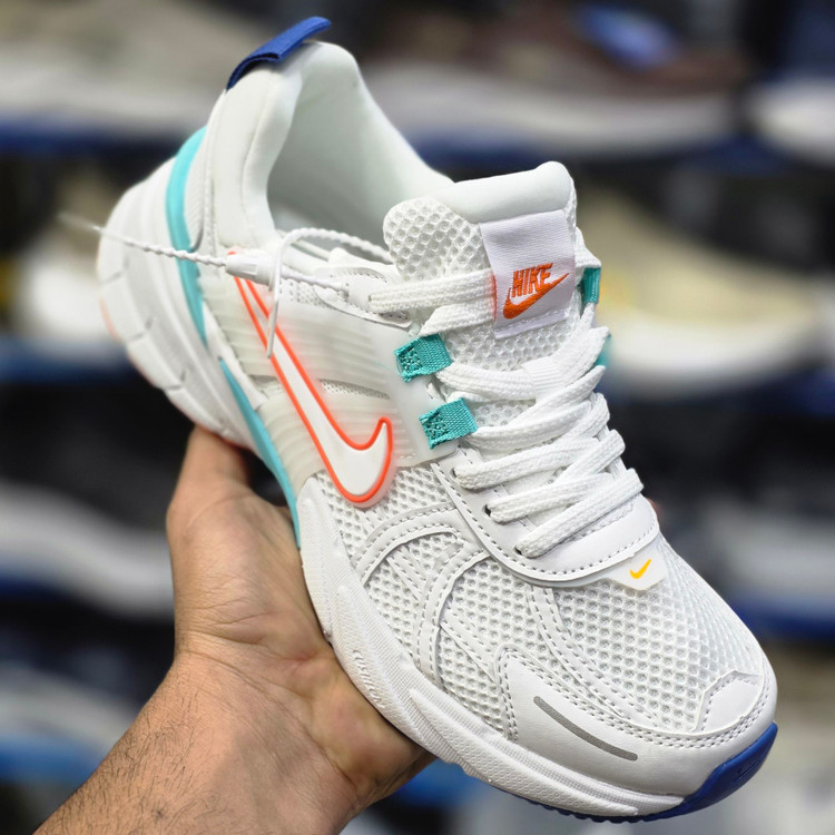 کتونی نایک وی تو کی Nike V2k Run /سایز 37الی۴۵ساخت ویتنام | باجعبه بارکد دار