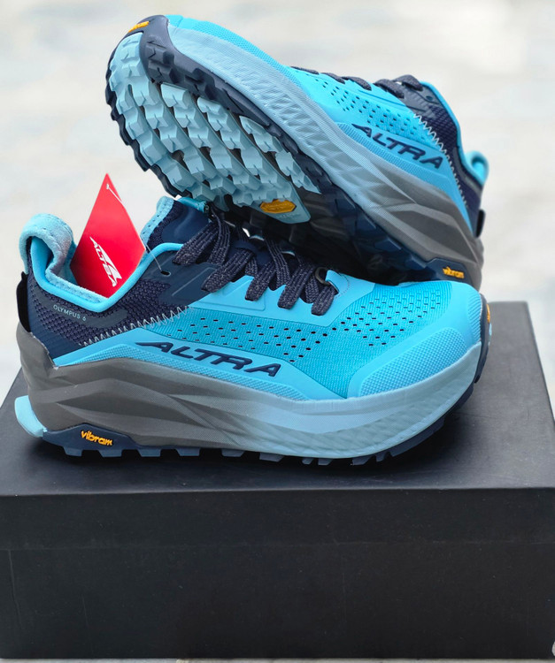 کتونی ویتنامی آلترا مدل المپوس ۶/ altra Olympus 6/ساخت ویتنام /سایز ۳۹الی۴۶/ زیره ویبرام /ضمانت