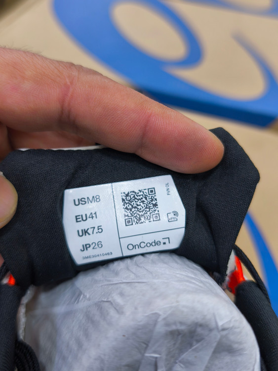 کتونی آن رانینگ مسترکوالیتی | سایز ۴۰ الی ۴۵ | On Running Cloud tehساخت ویتنام/فروش تکی و عمده