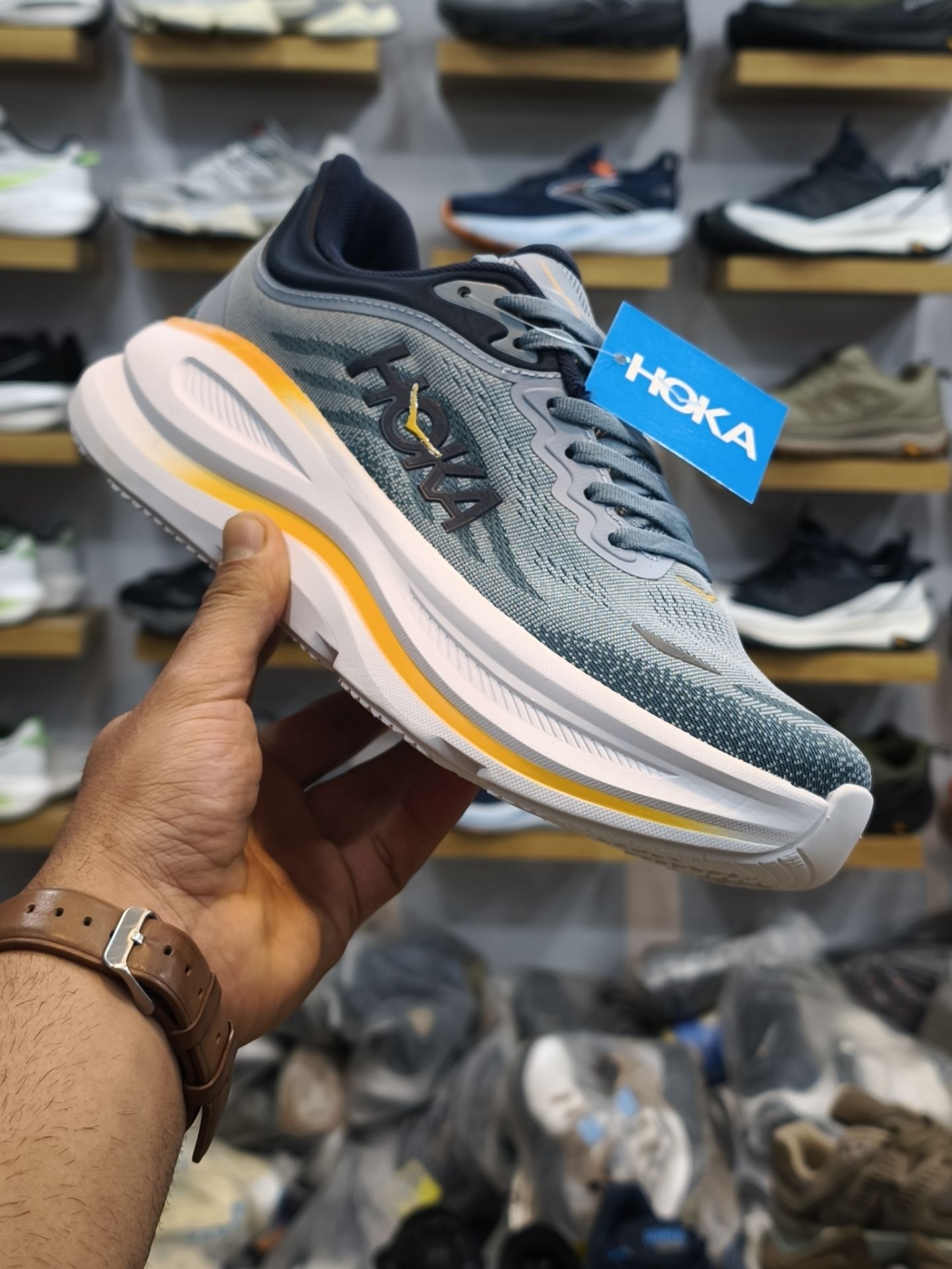 کتونی رانینگ هوکا باندی 9 مسترکوالیتی /سایز 40 تا 45/Hoka Bondi 9/فروش عمده و تک