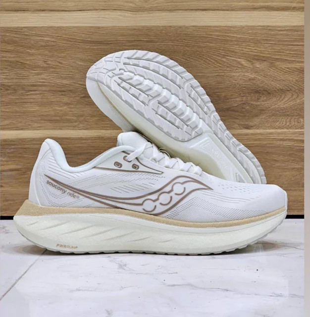 کتونی ساکونی راید 18 مسترکوالیتی/سایز ۴۰ الی ۴۵/ Saucony Ride 18 /