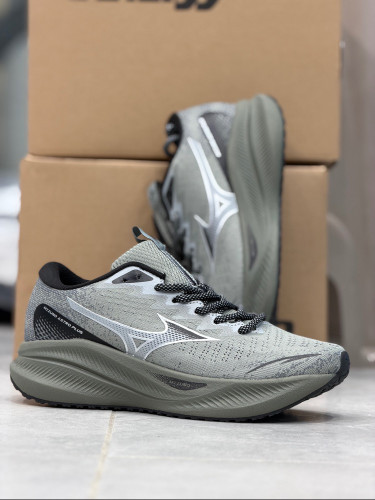 کتونی میزانو آسترو پلاس Mizuno astro plus /ساخت ویتنام ضمانت وکیفیت مستر A / سایز ۴۰ الی ۴۵