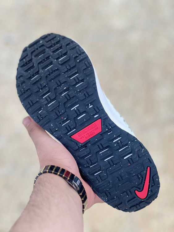 کتونی نایک گورتکس Nike React infinity Run 4 Gore_texاینفینیتی ساخت ویتنام فروش تکی وعمده سایز ۴۰ تا ۴۵. تضمین کالا