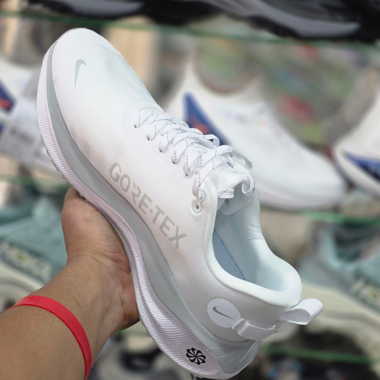 کتونی نایک اینفینیتی ران ۴/ گورتکس ضمانت کیفیت کالا / سایز۴۰الی ۴۵/فروش تکی و عمده