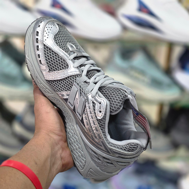 کفش نیوبالانس ۱۹۰۶ / Newbalance 1906 / سایز۴۰ الی ۴۵ / ساخت ویتنام / فروش تکی و عمده / ضمانت کالا