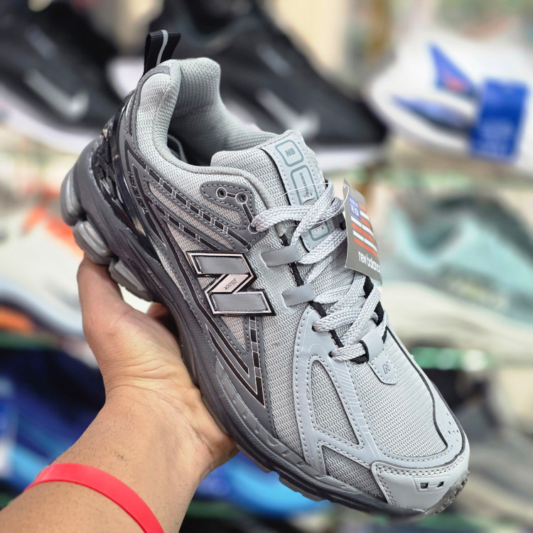 کفش نیوبالانس ۱۹۰۶ / Newbalance 1906 / سایز۴۰ الی ۴۵ / ساخت ویتنام / فروش تکی و عمده / ضمانت کالا