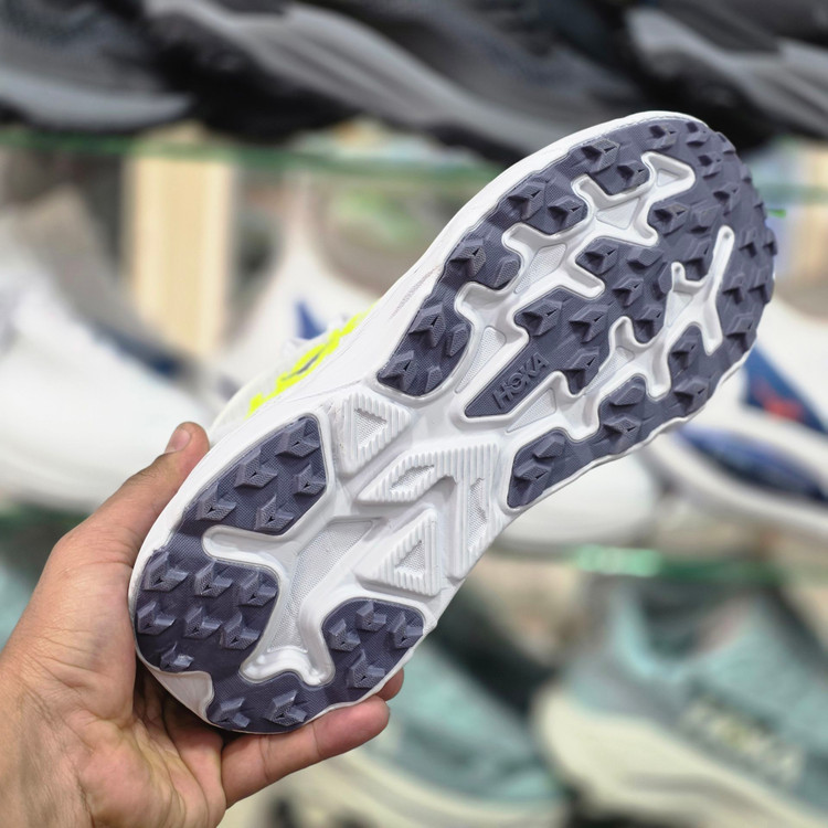 کتونی هوکا باندی 9 رانینگ و پیاده رویی/سایز 40 تا 45/Hoka Bondi 9/ساخت ویتنام فروش تکی و عمده / تضمین کیفیت کالا