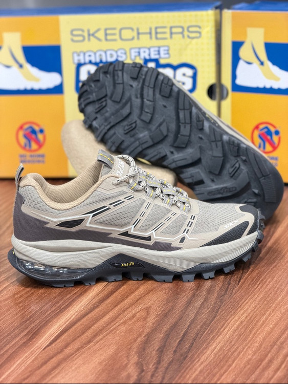 کتونی اسکیچرز آرچ فیتSkechers Archfit ساخت ویتنام سایز۴۰ تا ۴۵ .فروش تکی و عمده تضمین کیفیت کالا