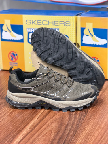 کتونی اسکیچرز آرچ فیتSkechers Archfit ساخت ویتنام سایز۴۰ تا ۴۵ .فروش تکی و عمده تضمین کیفیت کالا