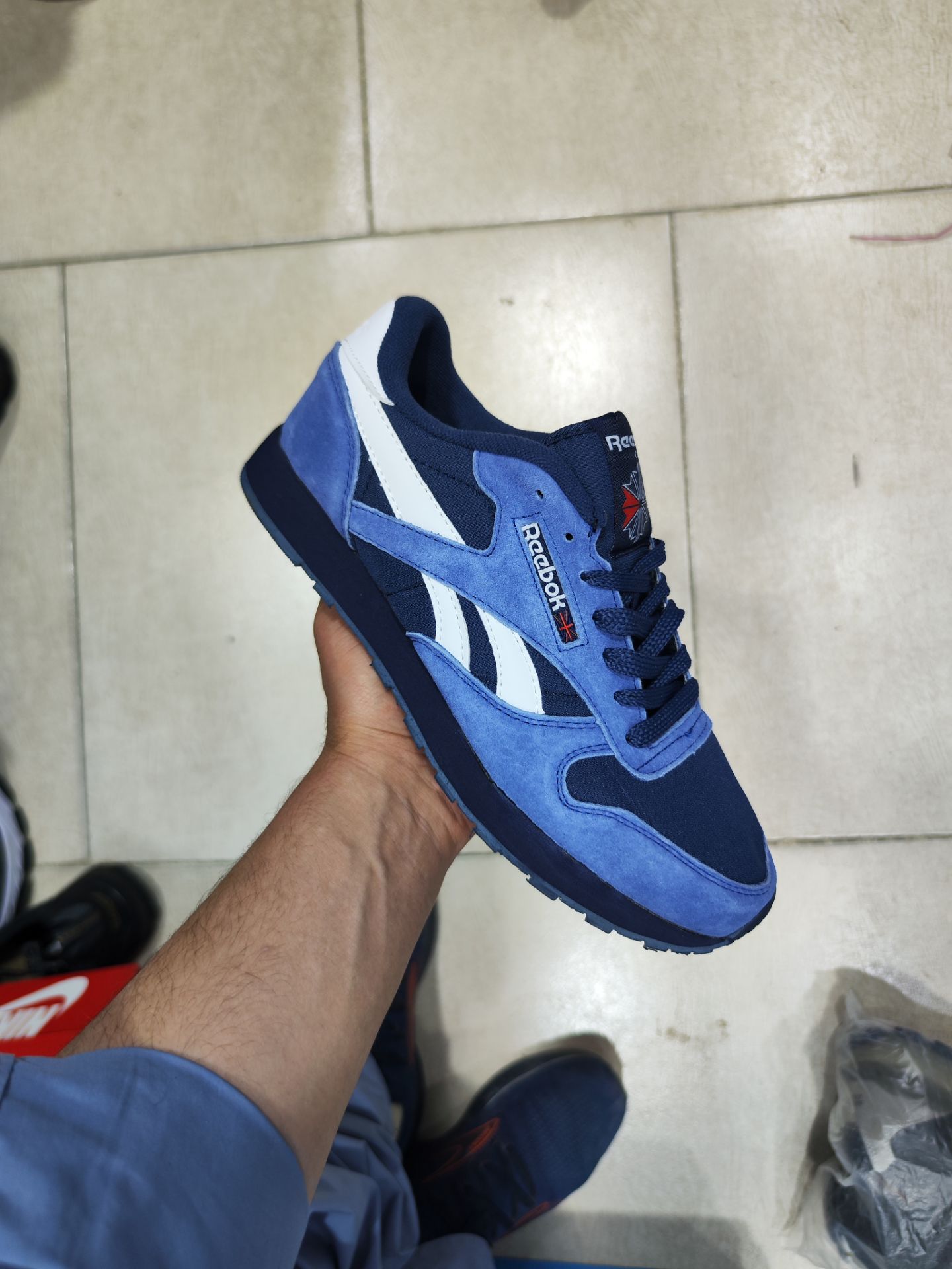 کتونی ریباک Reebok مستر کوالیتی Aسایز ۴۰ الی ۴۵ ساخت ویتنام فروش ویژه تکی و عمده