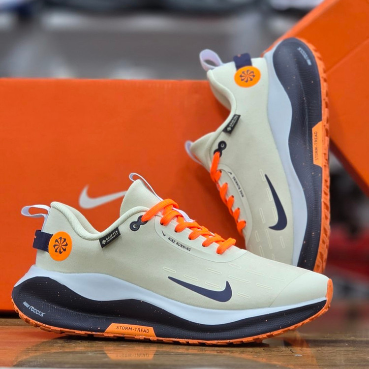 کتونی نایک اینفینیتی ران ۴ / گورتکس / ضمانت کیفیت کالا /ساخت ویتنام/ سایز ۴۰ الی ۴۵/فروش تکی و عمده