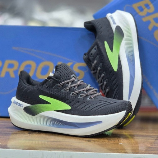 کتونی پیاده روی و رانینگ بروکس گلیسیرین مکس ۲ Brooks Glyceri max 2 / ضمانت کیفیت / ساخت ویتنام /جعبه و بارکد دار / سایز ۴۰الی ۴۵ /فروش تکی و عمده