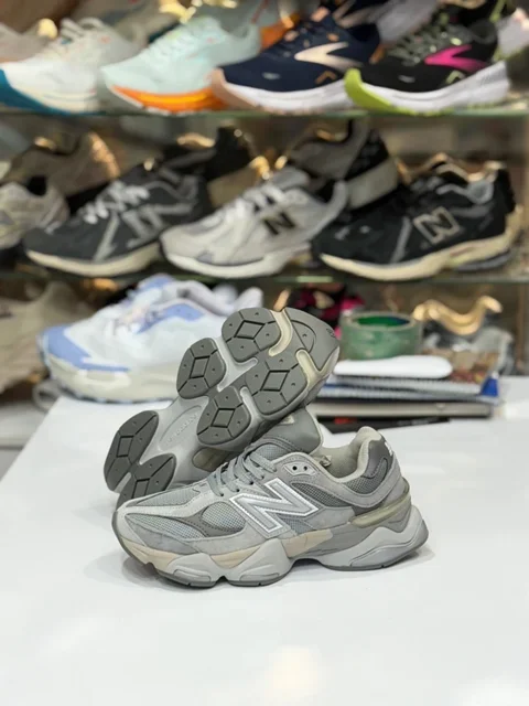 کتونی زنانه نیوبالانس مدل 9060 - وارداتی ویتنامی (کیفیت مستر کوالیتی) / سایز بندی 36 الی 40/ فروش تکی و عمده