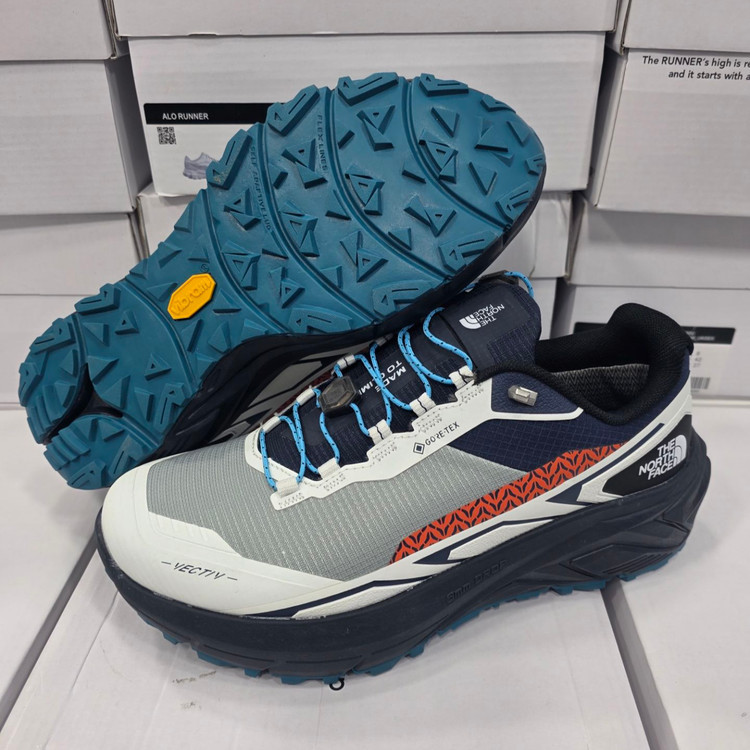 کتونی تریل رانینگ ویتنام نورث فیث the north face / ضد آب و گورتکس / زیره ویبرام / طبیعتگردی و شهری / ضمانت کیفیت کالا / سایز ۴۰ الی ۴۵