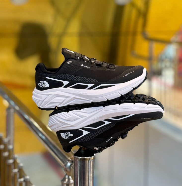 کتونی تریل رانینگ ویتنام نورث فیث the north face / ضد آب و گورتکس / زیره ویبرام / طبیعتگردی و شهری / ضمانت کیفیت کالا / سایز ۴۰ الی ۴۵