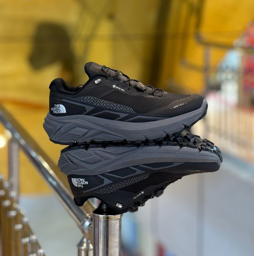 کتونی تریل رانینگ ویتنام نورث فیث the north face / ضد آب و گورتکس / زیره ویبرام / طبیعتگردی و شهری / ضمانت کیفیت کالا / سایز ۴۰ الی ۴۵