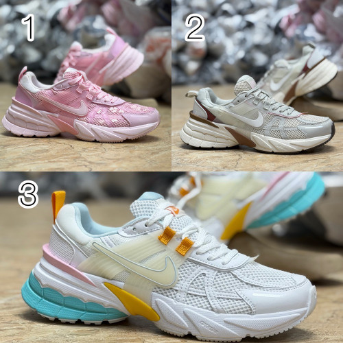کتونی نایک وی تو کی Nike V2k Run /سایز 37الی40/ساخت ویتنام | باجعبه بارکد دار/بالاترین کیفیت درجه ۱