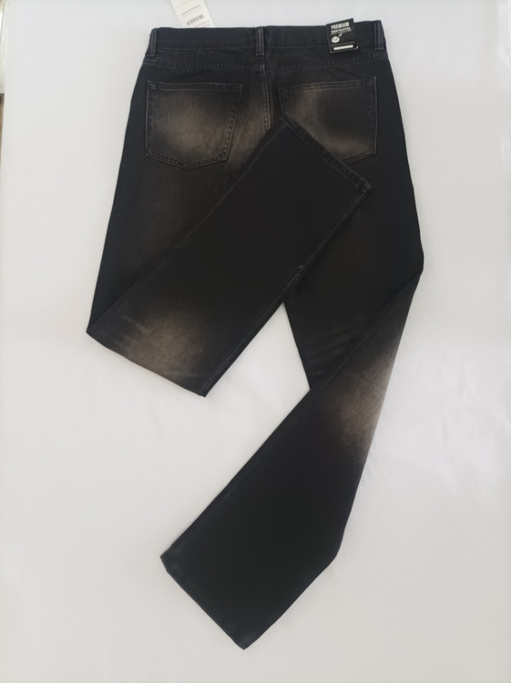شلوار لی راسته اورجینال برند Week day Jeans/ سایز 40 تا 44/ فروش تکی و عمده