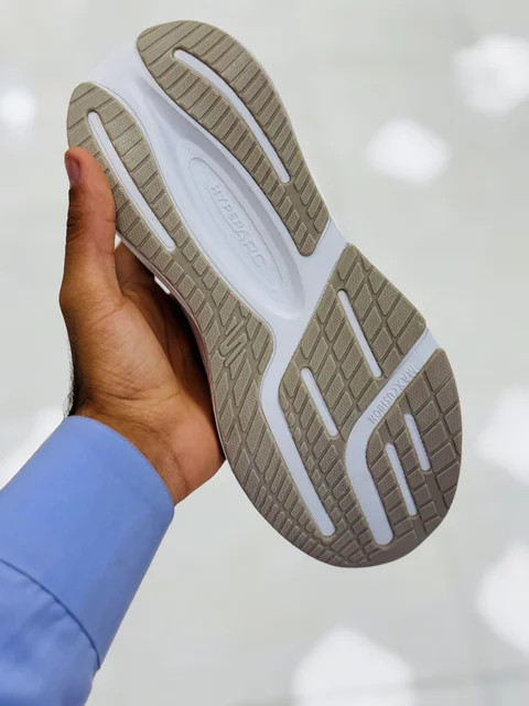 کتونی اسکیچرز زنانه مکس کوشن مستر کوالیتی |سایز۳۷تا۴۰|skechers max cushion