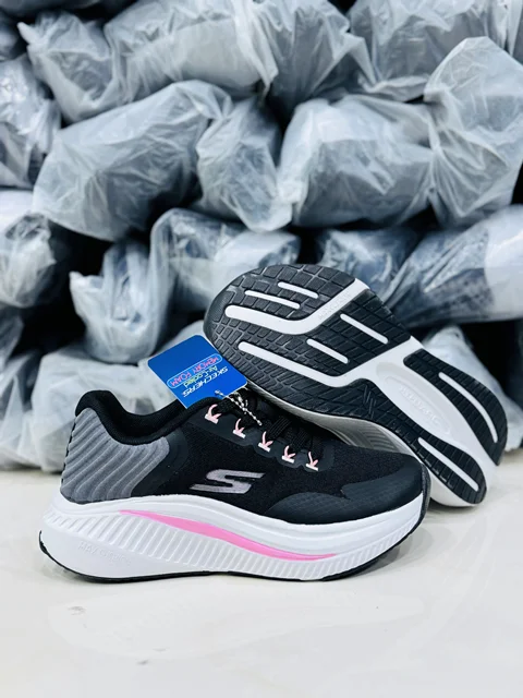 کتونی اسکیچرز زنانه مکس کوشن مستر کوالیتی |سایز۳۷تا۴۰|skechers max cushion