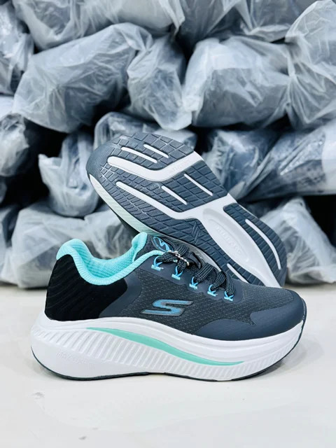 کتونی اسکیچرز زنانه مکس کوشن مستر کوالیتی |سایز۳۷تا۴۰|skechers max cushion