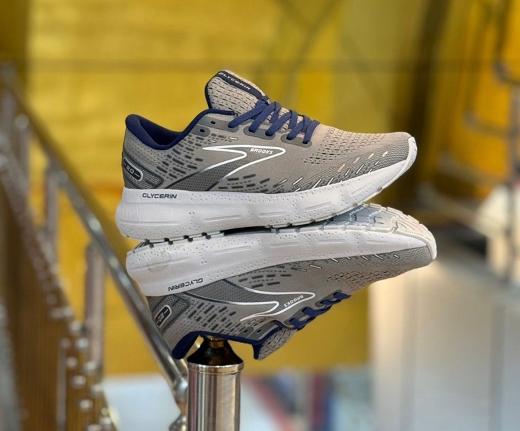 کتونی بروکس گلیسرین ۲۰/BROOKS GLYCERIN 20 /ساخت ویتنام/ سایز۴۰ الی ۴۵/فروش تکی و عمده بالاترین کیفیت درجه ۱