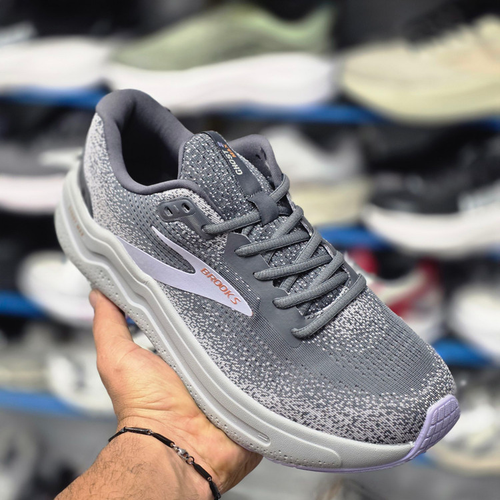 کتونی رانینگ و پیاده روی وارداتی بروکس گاست مکس ۲ Brooks ghost max 2 / اصل ویتنام / سایز ۴۰ ۴۱ ۴۲ ۴۳ ۴۴ ۴۵