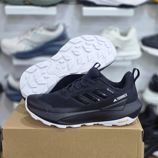 کتونی آدیداس تیرکس مدل گورت adidas terrex ساخت ویتنام وارداتی سایز 40تا45 کیفیت مستر کوالیتی A تضمین کیفیت فروش تکی و عمده