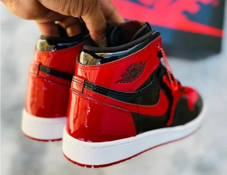 کتونی نایک ایر جردن Nike Air jordan ساخت ویتنام سایز ۴۰الی ۴۵فروش تکی و عمده ضمانت کالا